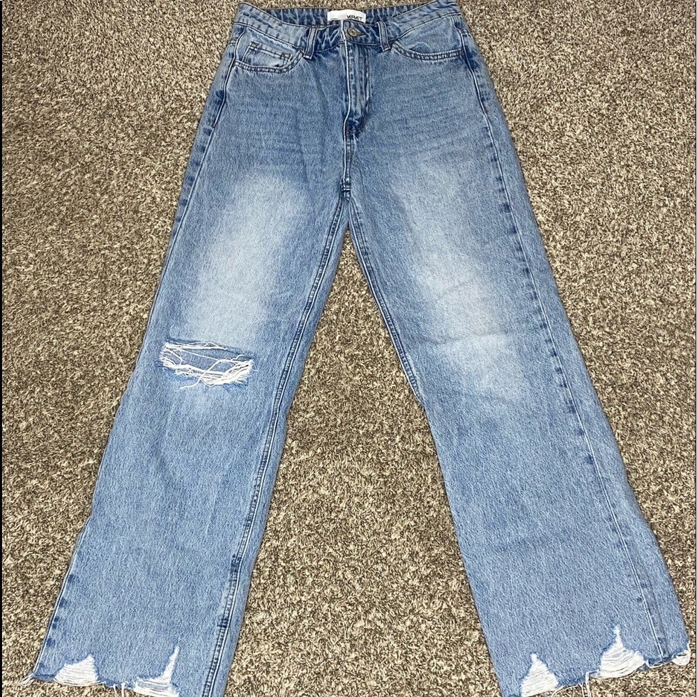 Vervet Los Angeles Distressed High Waisted Jeans
